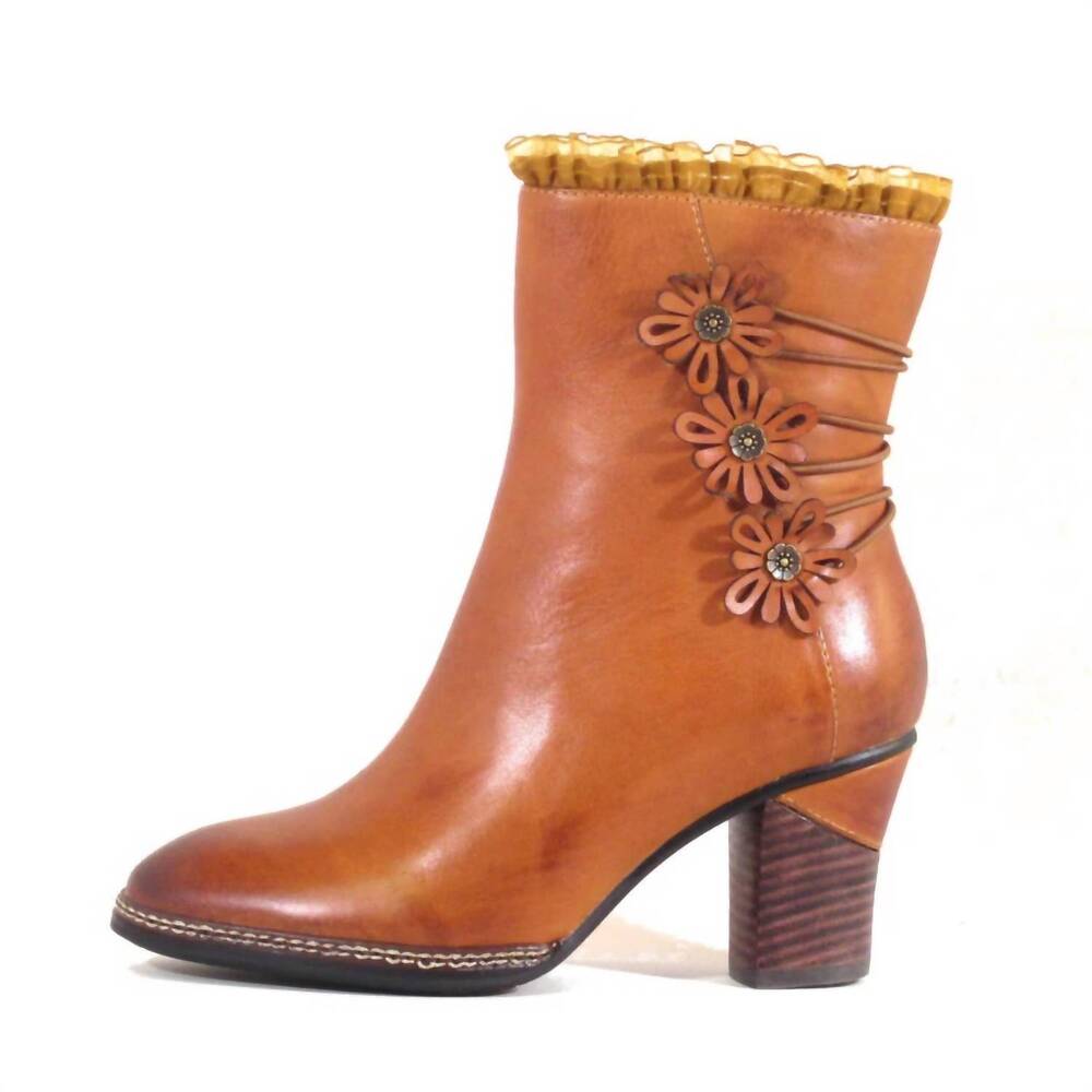 NEW CHELSEA CREW women's golan retro leather heeled booties in brown